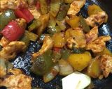 Foto langkah ke 5 dari resep Chicken Fajitas - Mexican Food.