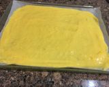 A picture of step 7 of Frozen Fruity Pizza.