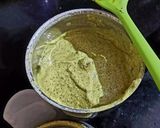 A picture of step 2 of Bhapa Chingri (Pyaaj-Roshun Diye).