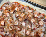 Foto del paso 2 de la receta: Pizza de pulpo á feira con huevo