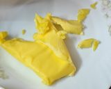 A picture of step 1 of Cookies custard pudding.