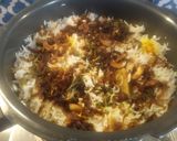 व्हेजी दम बिर्याणी (Veg Dum Biryani Recipe In Marathi) रेसिपी स्टेप 3 फोटो 