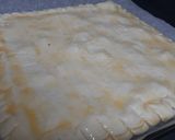 Foto del paso 5 de la receta: Coca de hojaldre rellena de chocolate blanco