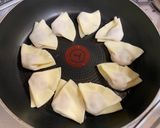 A picture of step 4 of Osaka Gyoza.