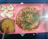 એગ મસાલા ઉત્તપમ (Egg Masala Uttapam Recipe In Gujarati) રેસીપી સ્ટેપ6ફોટો