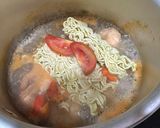 Foto langkah ke 3 dari resep Soto Mie Udang.