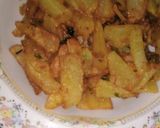 A picture of step 4 of Crispy Potatoes Chips.
