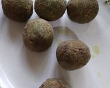 A picture of step 4 of Paneer stuffed Spinach Kofta Curry.