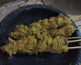 Foto langkah ke 4 dari resep Sate Klopo (Sate Kelapa) Madura.