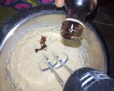 A picture of step 3 of Butter flower cookies.
