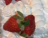 Foto del paso 7 de la receta: Mi bizcochuelo de fresas y merengue italiano 💕