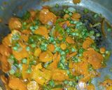 A picture of step 5 of Soyayyar taliya me kayan lambu.