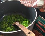 A picture of step 4 of Indian style simple Salsa nachos.