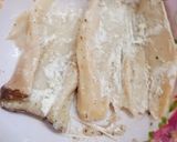 Hình bước làm 1 của món Nấm cuộn sauce cà