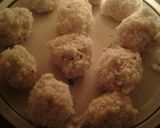 Foto langkah ke 2 dari resep Kroket nasi tim ikan (mpasi 1+).