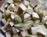 A picture of step 1 of Aam ki khatti meethi Aachar.