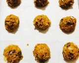 Foto langkah ke 7 dari resep Chocolate Chip Almond Cookies / Monster Cookies / Chewy Cookies.
