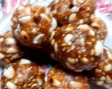 A picture of step 3 of White til and groundnut ladoo.