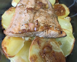 Foto del paso 6 de la receta: Salmón marinado estilo asiático con col y patata