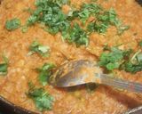 A picture of step 4 of Pavbhaji.