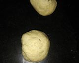 A picture of step 1 of Masala fulka.