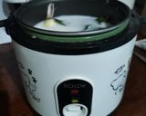 Foto langkah ke 2 dari resep Nasi uduk gurih rice cooker.