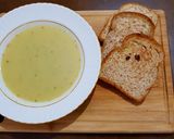 A picture of step 3 of Broccoli soup with Chili pepper شوربة بروكولي مع الفليفلة الحارة.