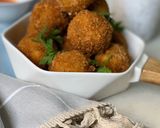 صورة لخطوة 1 من وصفة كرات البطاطس بالجبنه 😋😍