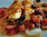 Foto del paso 5 de la receta: Merluza al horno con tomate y anchoas