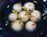 A picture of step 15 of Bengali sweet Roshogolla.