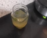 नींबू शिकंजी विद रूह अफ़ज़ा (nimbu shikanji with rooh afza recipe in Hindi) रेसिपी चरण 2 फोटो