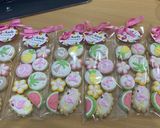 Foto langkah ke 8 dari resep Vanilla white cookies with icing sugar.
