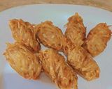 A picture of step 4 of Lacha Chicken Pakora.