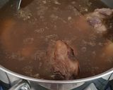A picture of step 3 of Meat Noodles soup.