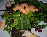 Foto del paso 3 de la receta: Ensalada de brotes con salsa rosa