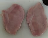 Foto langkah ke 2 dari resep Chicken Schnitzel.