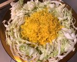 Une image de l'étape 5 de Salade iceberg,carottes jaunes,concombre et spiruline.