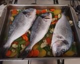 Foto del paso 3 de la receta: 217. Dorada con menestra de verduras y patatas / Horno