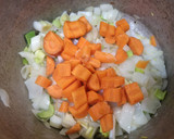 Foto del paso 2 de la receta: Crema de calabaza