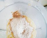 A picture of step 3 of Banana and cinnamon chocolate pancakes.