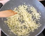 Gombás sajt krémes csirke recept fázis 1 fotója