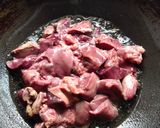 A picture of step 2 of Chicken Liver Sukka.
