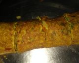 A picture of step 3 of Maggi Egg Roll.