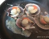 Foto del paso 1 de la receta: Zamburiñas a la plancha