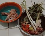 Foto langkah ke 1 dari resep Ayam Woku Kemangi.