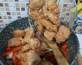 Foto langkah ke 3 dari resep Sweet and sour fish.