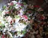 A picture of step 2 of Stuff rawa sandwich.