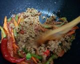 A picture of step 5 of Stir fry Rice Vermicelli.