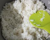 Foto langkah ke 4 dari resep Nasi Bakar Cumi Asin.