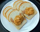 Hình bước làm 4 của món Sandwich bơ đậu phộng